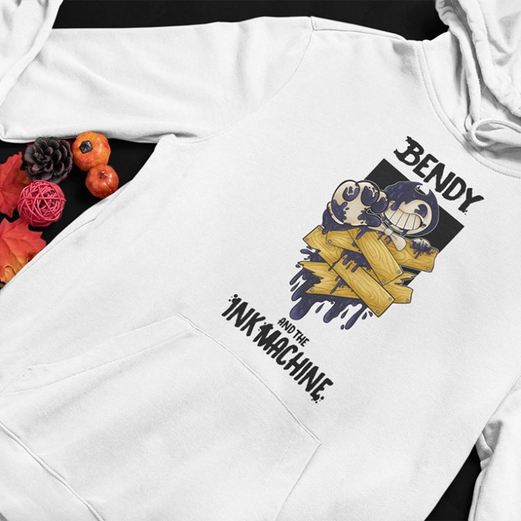 mockup-of-a-pullover-hoodie-placed-by-some-small-pumpkins-and-autumn-leaves-m56