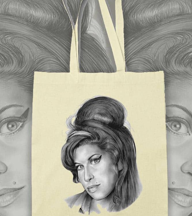 Music Tote Bag: Amy Winehouse
