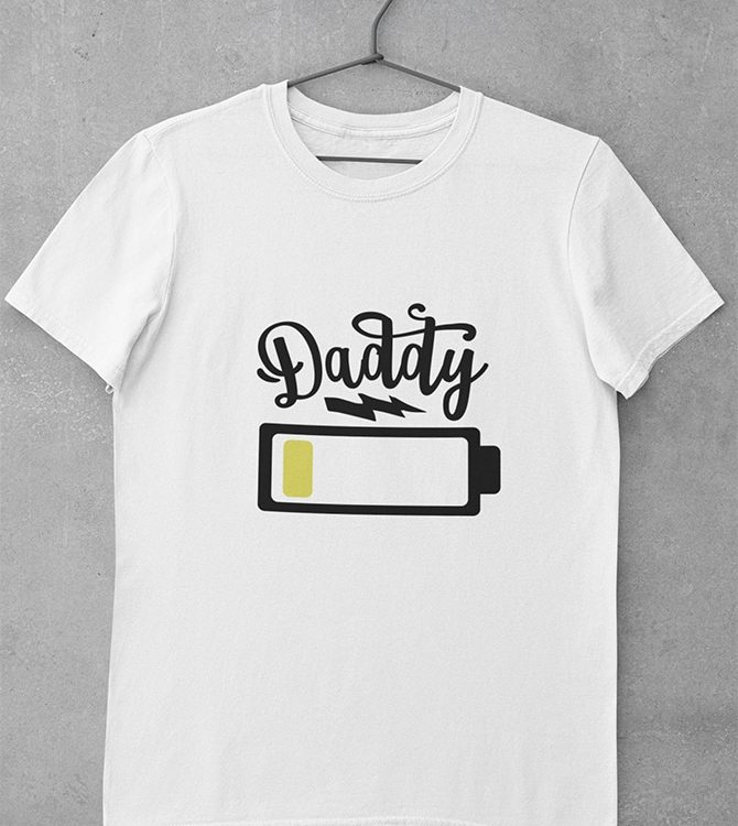 The Batteries of a Family (Family Matching T-shirts)